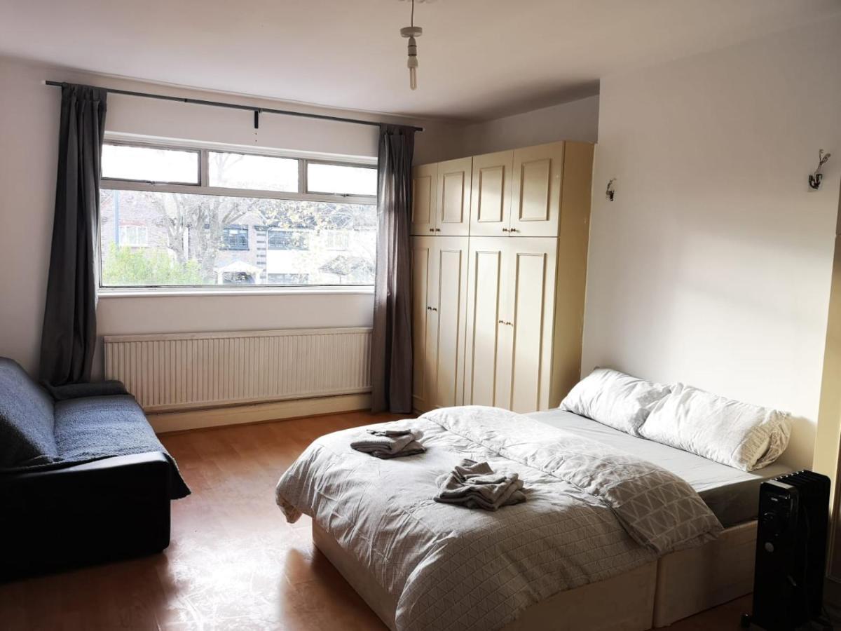 Large Spacious Property In Zone 2 London Kültér fotó